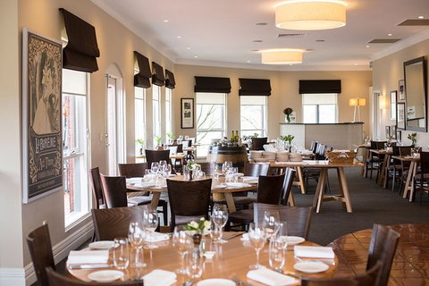 Italy In The Yarra Valley Premium Food And Wine Day - Darwin Holiday 3