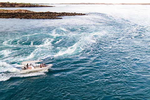 Cape Leveque, Sea Safari And Aboriginal Communities From Broome - Darwin Holiday 4