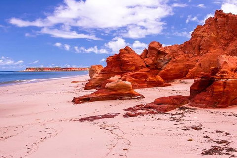 Cape Leveque, Sea Safari And Aboriginal Communities From Broome - Darwin Holiday 0