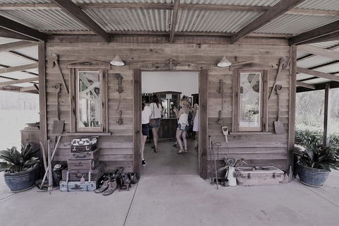 The Favourite 4 Experience - Darwin Holiday 0