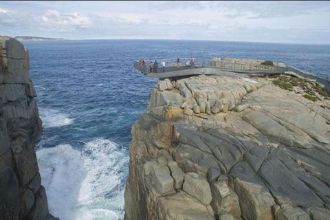 Discover Torndirrup National Park: The Gap & Natural Wonders Tour - Darwin Holiday 0