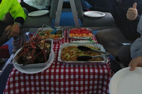 Lobster Fishing Tour At Geraldton - Darwin Holiday 4