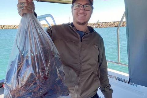 Lobster Fishing Tour At Geraldton - Darwin Holiday 7