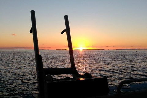 Sunset Geraldton Harbour Cruise - Darwin Holiday 2