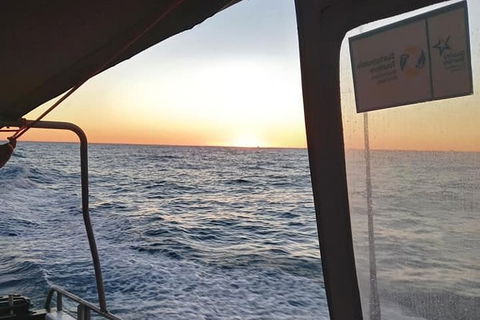 Sunset Geraldton Harbour Cruise - Darwin Holiday 3