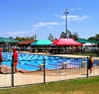 Charleville Swimming Pool - Darwin Holiday