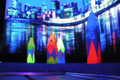 Family Fun Centres Black Light Mini Golf - Darwin Holiday 0