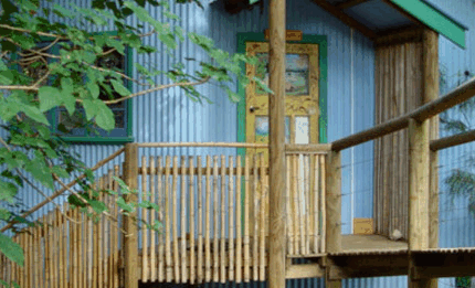 Blue Poles Gallery - Darwin Holiday