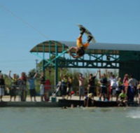 Cable Ski Cairns - Darwin Holiday