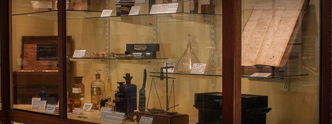 Townsville Museum And Historical Society - Darwin Holiday 2