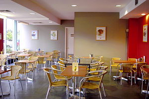 Bite - Darwin Holiday 0