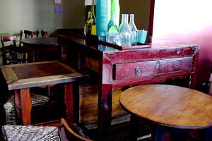 Don Don - Darwin Holiday 0