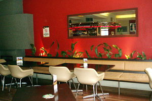 ET's - Darwin Holiday 0