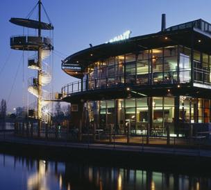 The Point - Darwin Holiday 0