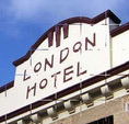 London Hotel and Restaurant - Darwin Holiday