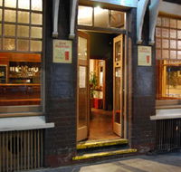 The Hampshire - Darwin Holiday