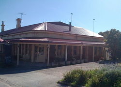 Old Bush Inn - Darwin Holiday 0