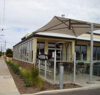 Wee Willie's Tavern - Darwin Holiday