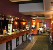 Lewisham Hotel and Live House - Darwin Holiday