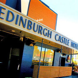 The EDI - Edinburgh Castle Hotel - Darwin Holiday 1
