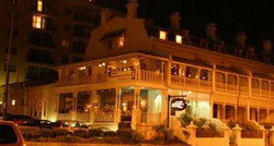Joseph Alexanders Restaurant & Piano Bar - Darwin Holiday 0