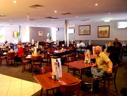 Midway Tavern - Darwin Holiday 2