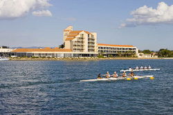 Lakes Resort Hotel - Darwin Holiday 3