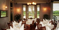 Joseph Alexanders Restaurant & Piano Bar - Darwin Holiday 2