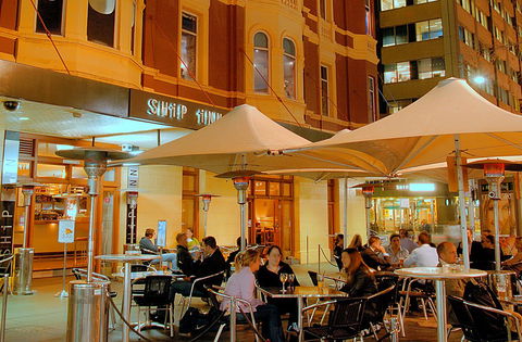Ship Inn - Darwin Holiday 2