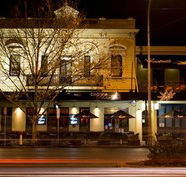 Crown and Sceptre Hotel - Darwin Holiday