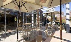Golden Barley Hotel - Darwin Holiday 3