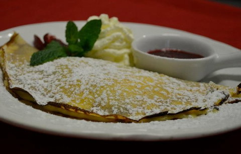 Des Alpes Swiss Restaurant - Darwin Holiday 2