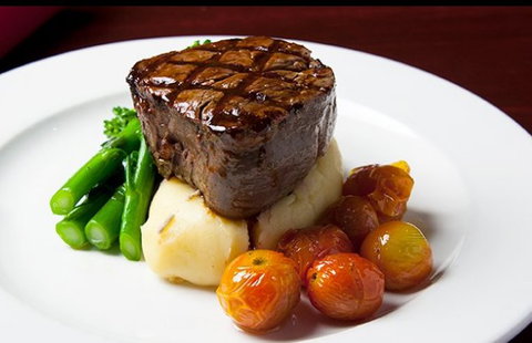 Red Rock Waterfront Bar & Grill - Darwin Holiday 1