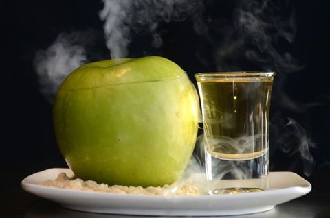 Room81 - Lounge Bar Dining - Darwin Holiday 0