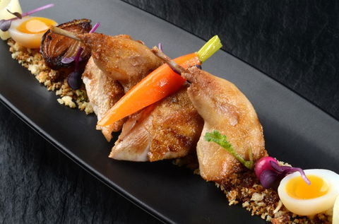 Room81 - Lounge Bar Dining - Darwin Holiday 6