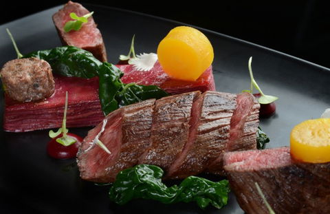 Room81 - Lounge Bar Dining - Darwin Holiday 8