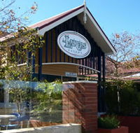 Lakers Tavern - Darwin Holiday