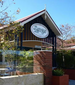 Lakers Tavern - Darwin Holiday 0