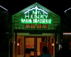 Mt Henry Tavern - Darwin Holiday 0