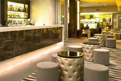 The Breakwater - Darwin Holiday 0