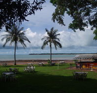 Darwin Ski Club - Darwin Holiday
