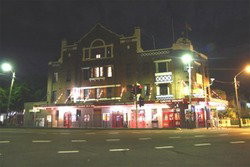 Captain Cook Hotel - Darwin Holiday 0