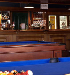 Lakers Tavern - Darwin Holiday 2
