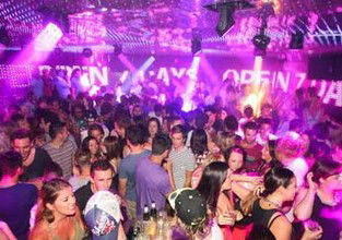 Club Liv - Darwin Holiday 1