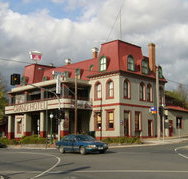The Grand Hotel Healesville - Darwin Holiday
