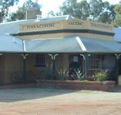 Jennacubbine Tavern - Darwin Holiday