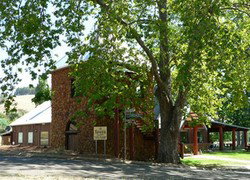Balingup Tavern - Darwin Holiday 1
