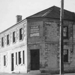 Gold Diggers Arms - Darwin Holiday 3