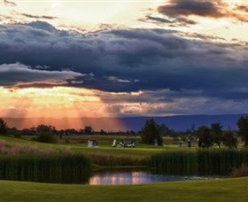 Lynwood Country Club - Darwin Holiday 4
