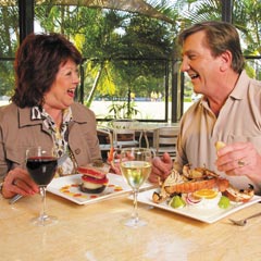 Broncos Leagues Club - Darwin Holiday 0